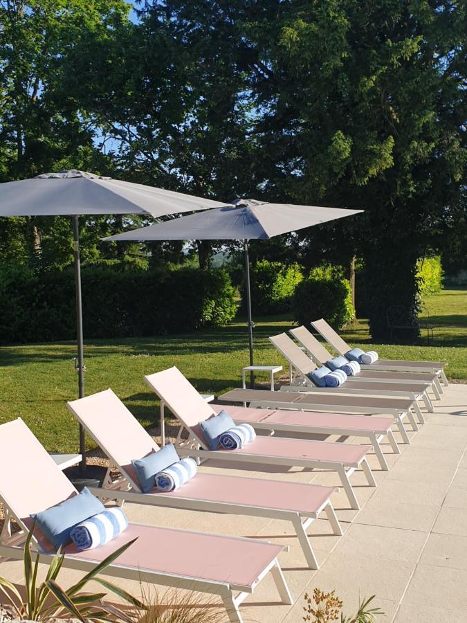 Domaine De Bourgville Monts-sur-Guesnes Экстерьер фото